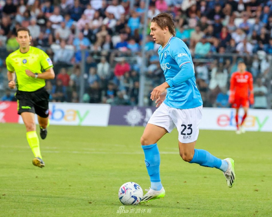 约翰逊在更 约翰逊在更